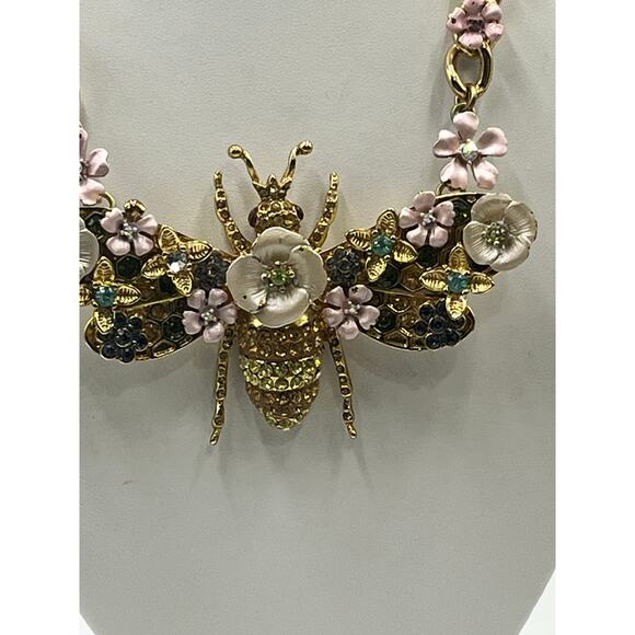 Betsey Johnson Vintage Enchanted Floral Garden Beetle Queen Bee Moth Necklace - Picture 2 of 13